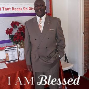 Meet your Posher, Thomas